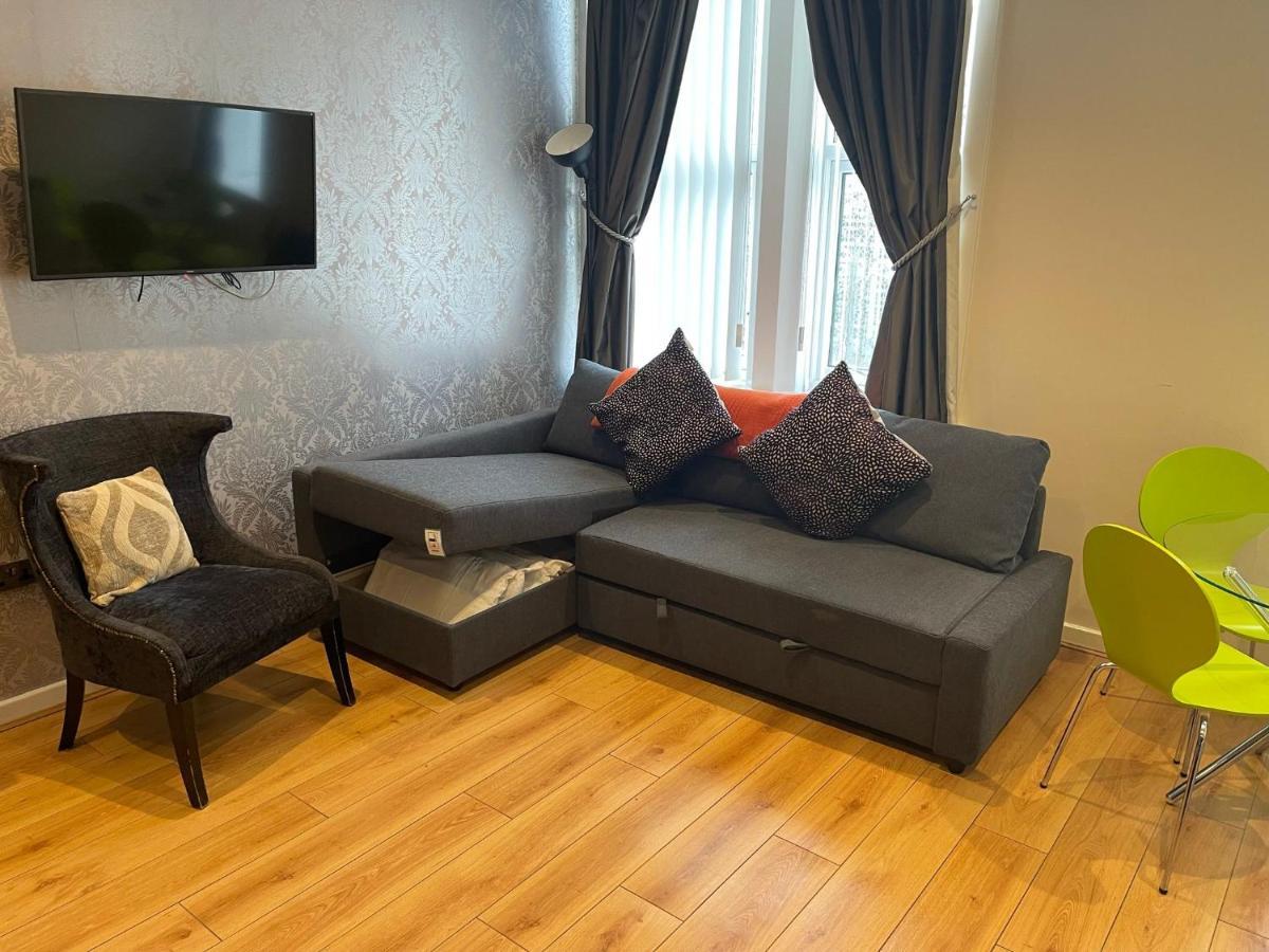 Contractor Bookers Bookdirect Save 10Percent Apartment Liverpool Exterior photo