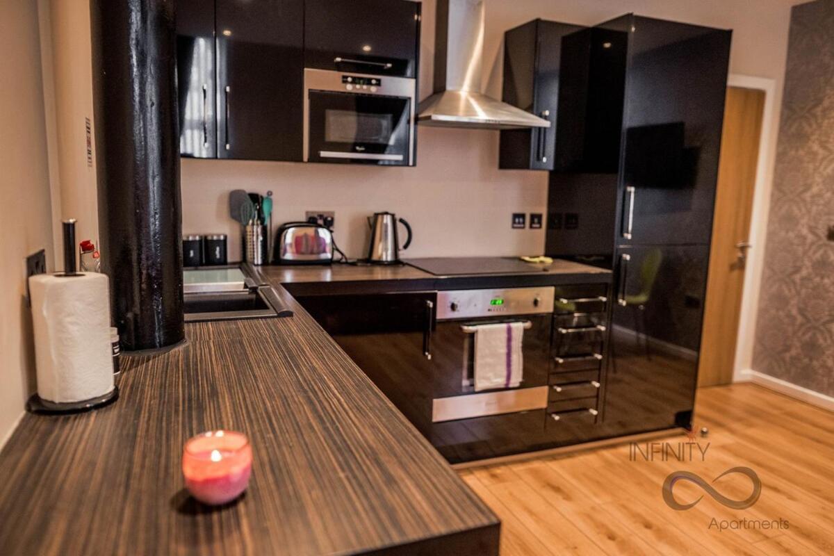 Contractor Bookers Bookdirect Save 10Percent Apartment Liverpool Exterior photo